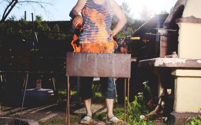 Tipps zum sicheren Grillen – Warnung vor Brandbeschleunigern